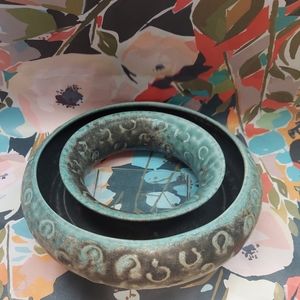 Signed Nordic Pansy Posy Ring Ceramic Green Celadon Vase Flower Arrangement